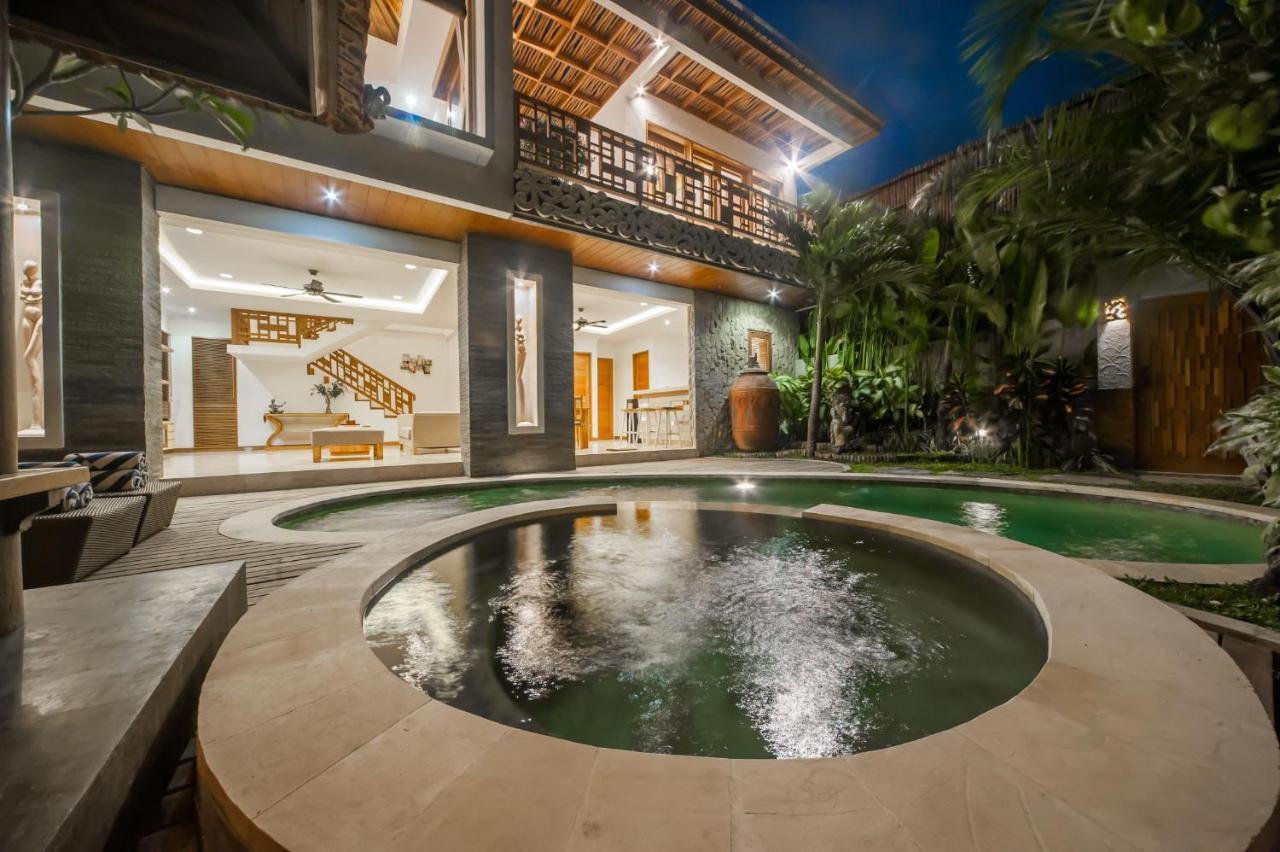 Villa Suzuki 2 Seminyak Exterior foto